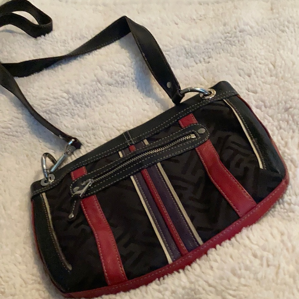 Cute little retro lookin purse with genuine leather trim